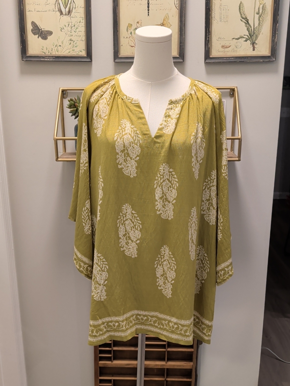 BEBONNIE- Size XL-Olive Print Tunic Top Bohemian - Women's NWT
